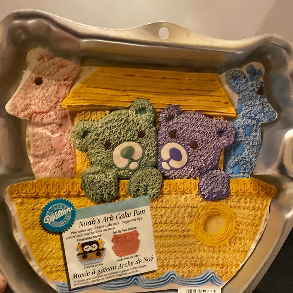 Wilton Noah’s Ark aluminum cake pan baby’s birthday baby shower w/ instructions